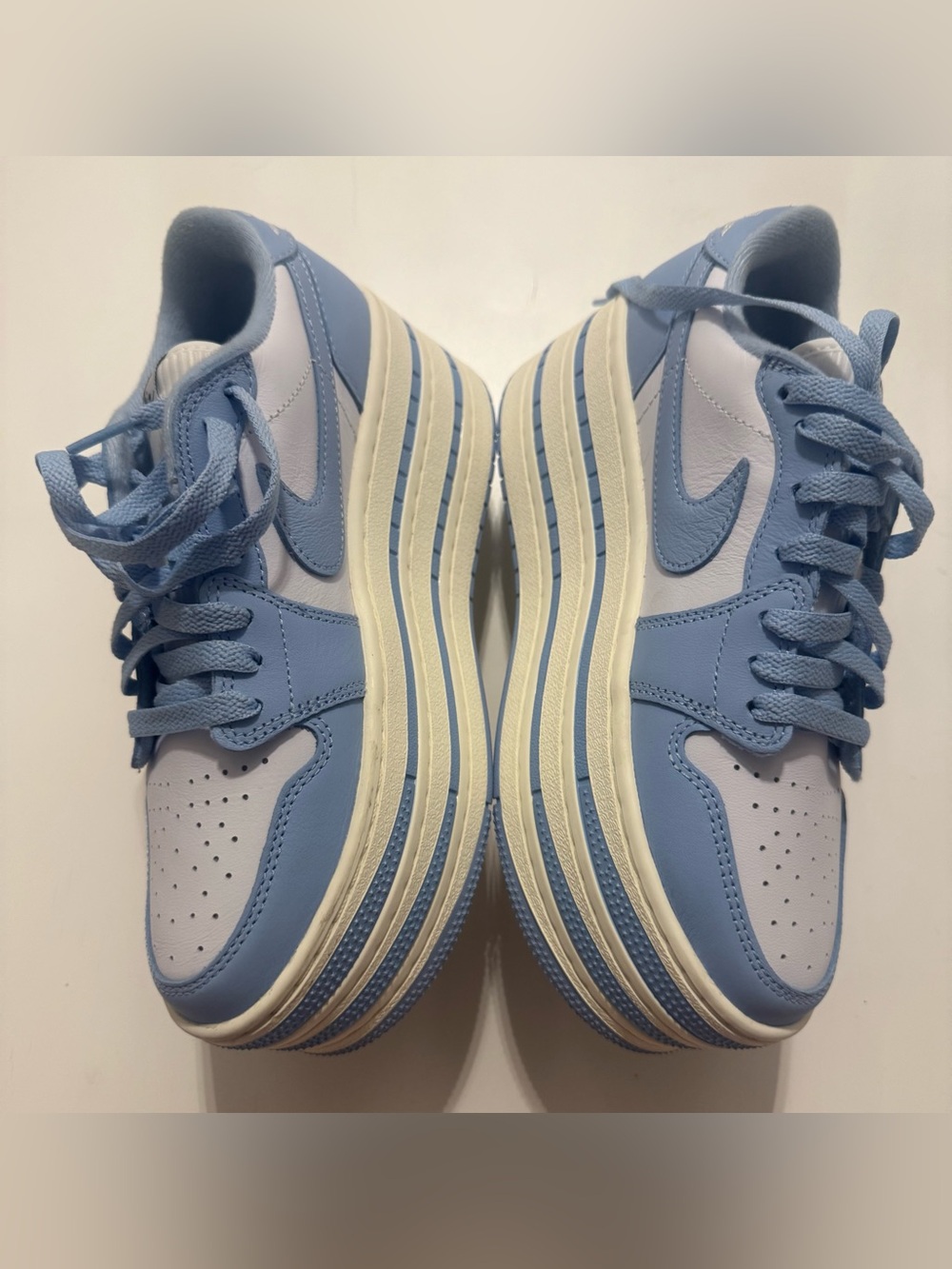 Nike Air Jordan 1 Women's Triple Stack sneakers - Picture 11 of 16